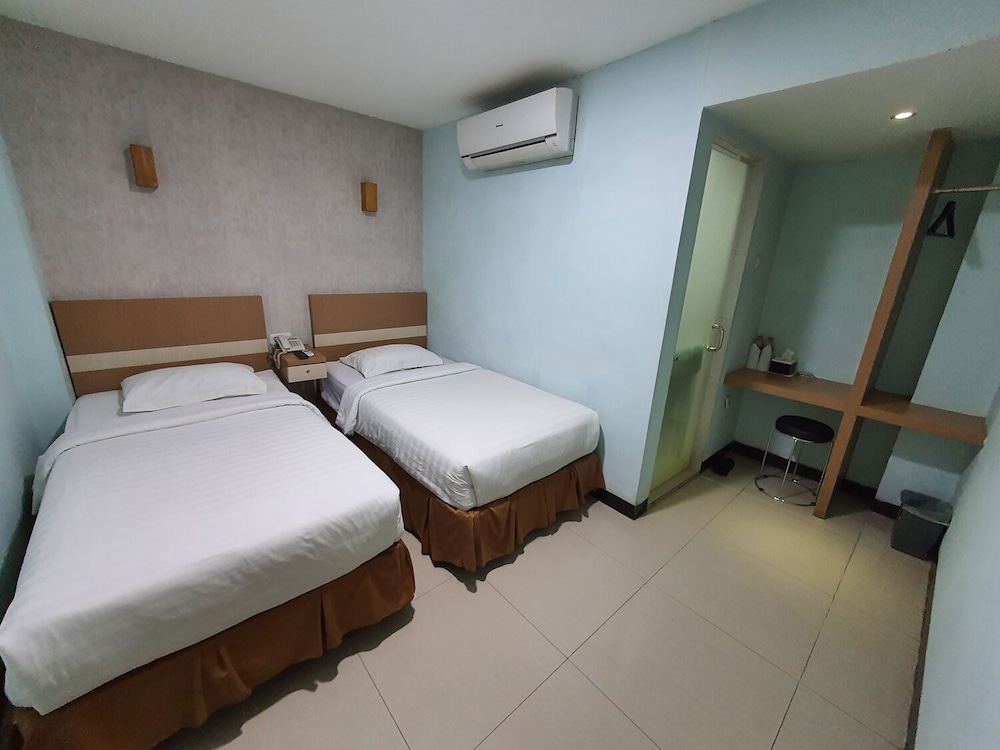 Amaliun Hotel 16/64