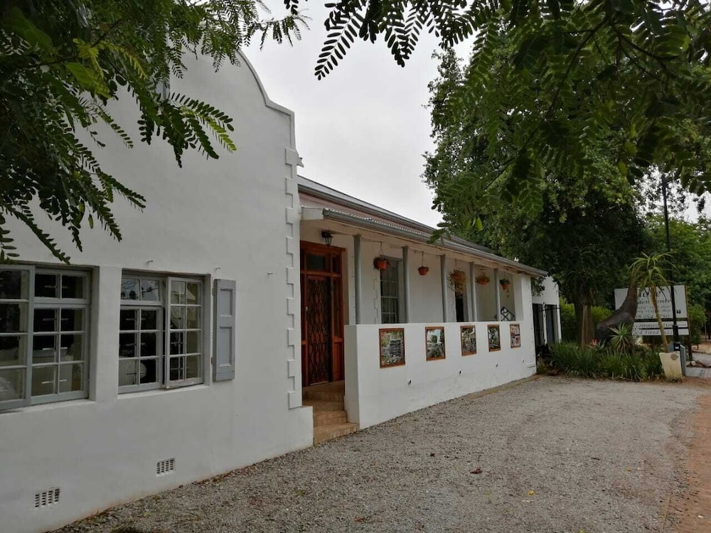 Fiore Guest Accommodation 6/50