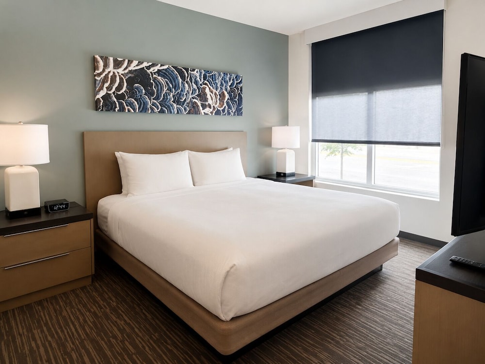 Hyatt House Atlanta Perimeter Center 8/47