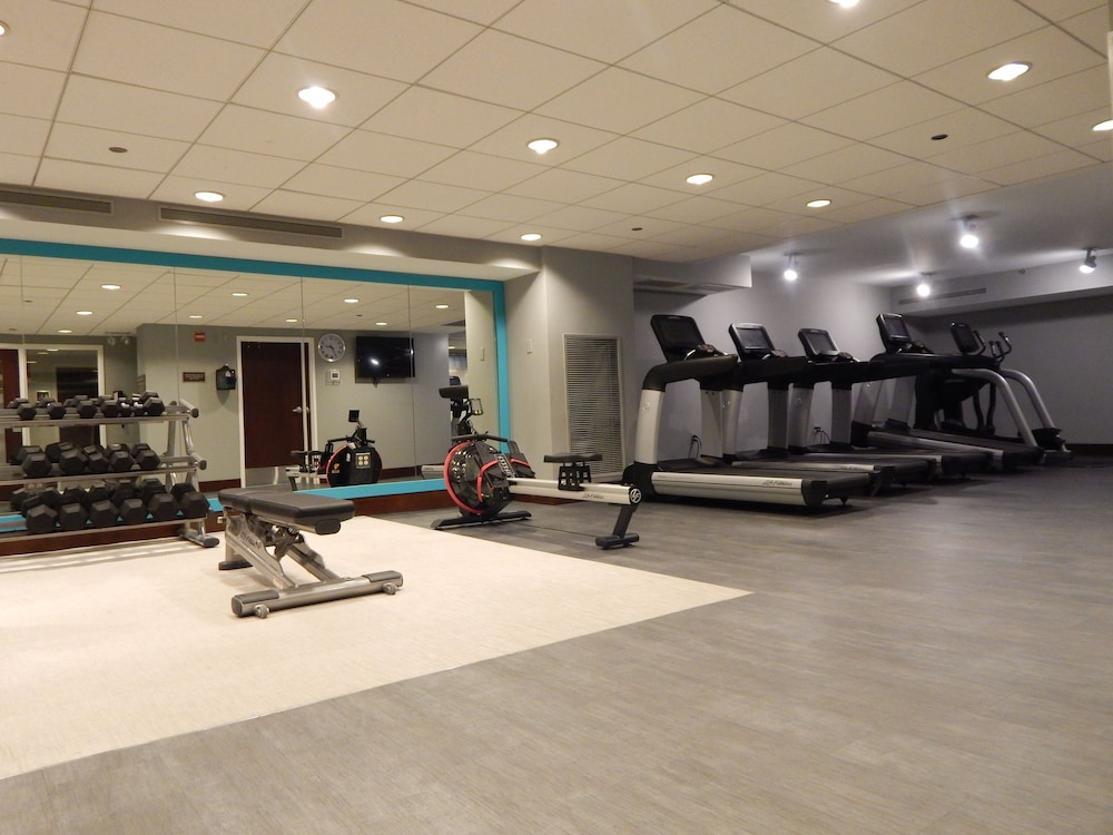 Crowne Plaza Chicago West Loop 30/55