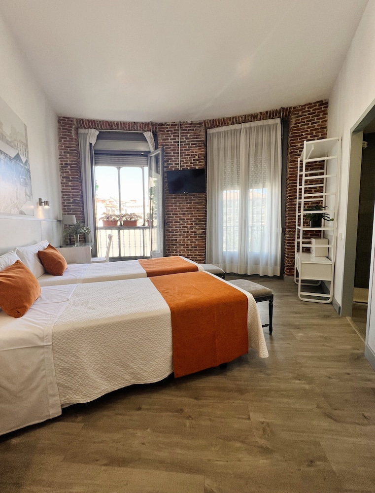Hostal San Lorenzo 19/50
