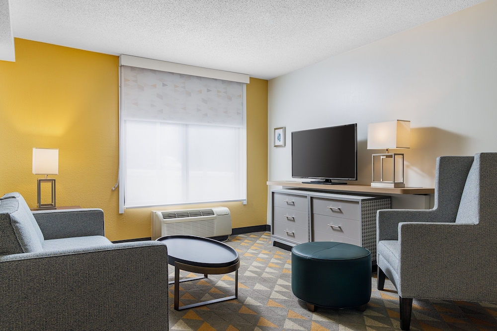 Holiday Inn Cleveland 53/60