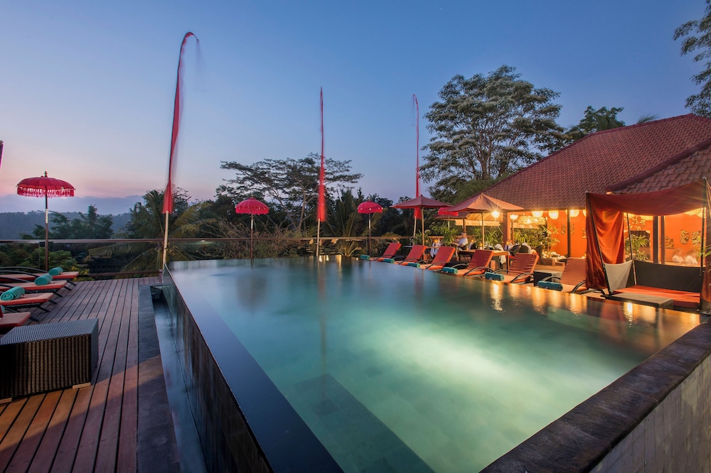 Jungle Retreat By Kupu Kupu Barong 50/50