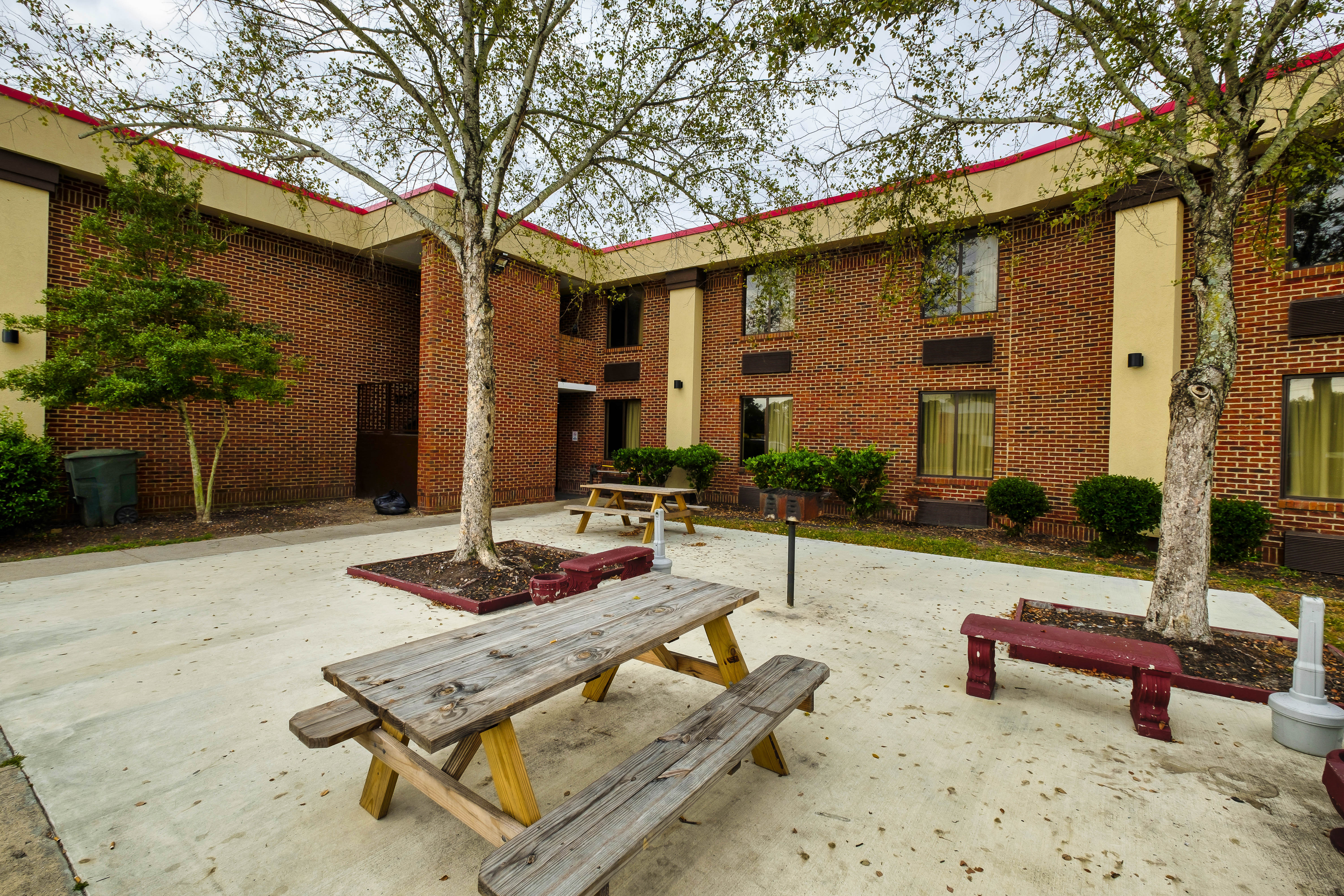 Red Roof Inn Suites Jacksonville Nc 52/53