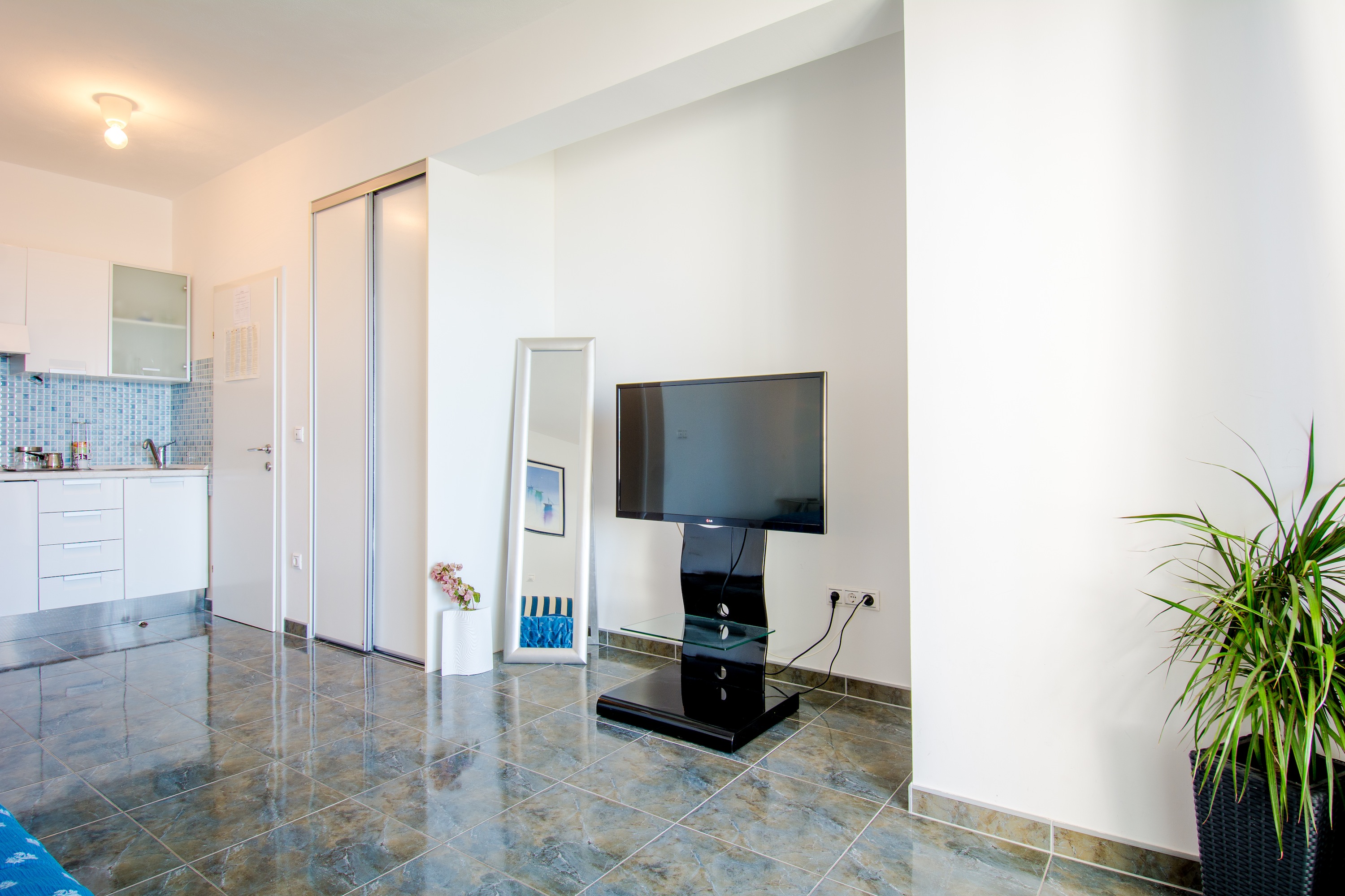 Apartments Duje 5/50