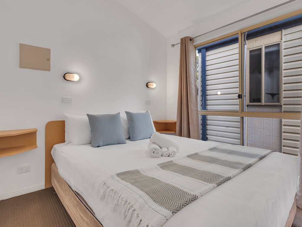 Ingenia Holidays Torquay 15/48