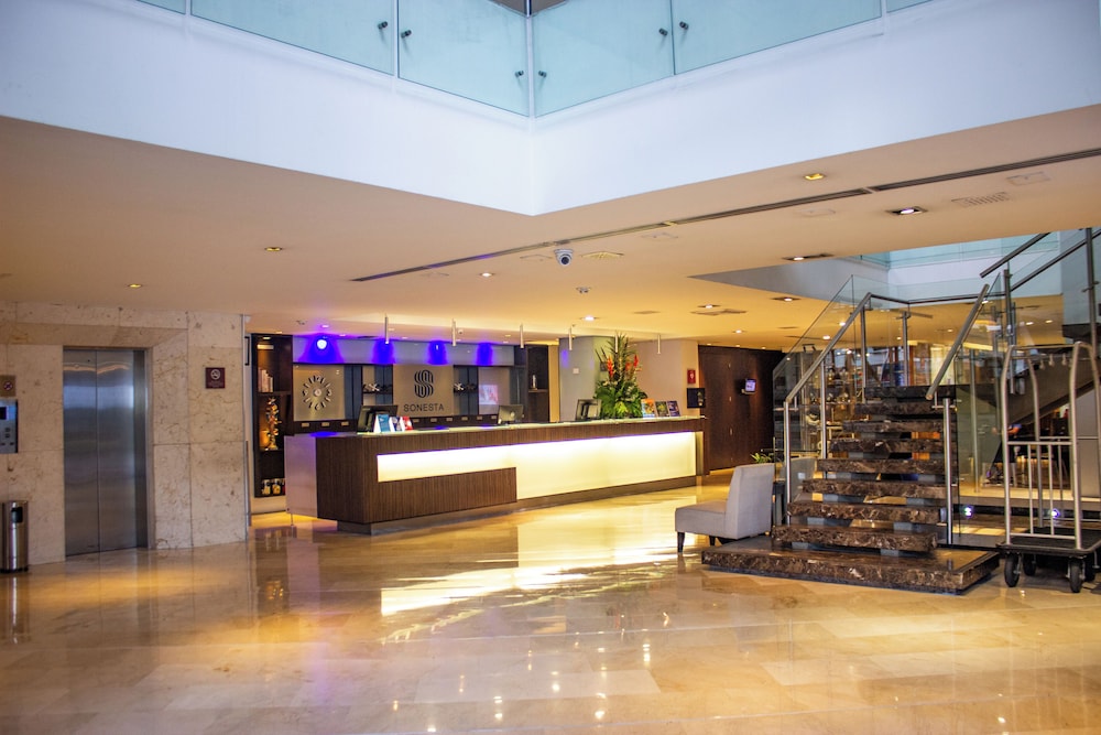 Sonesta Hotel Cali 5/50