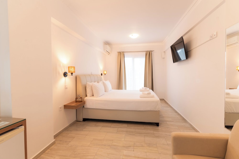 ALIKI HOTEL 25/76