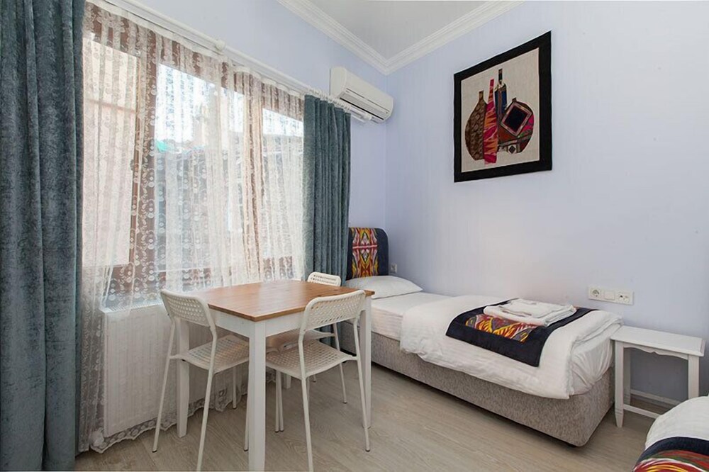 Hotel Sufi 11/16
