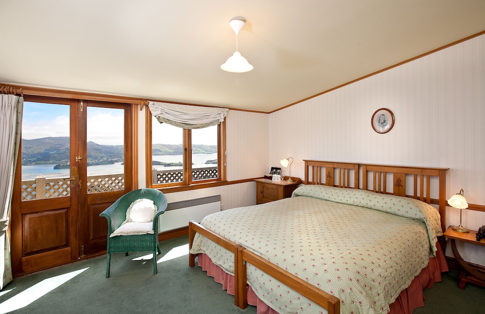 Larnach Lodge 19/38