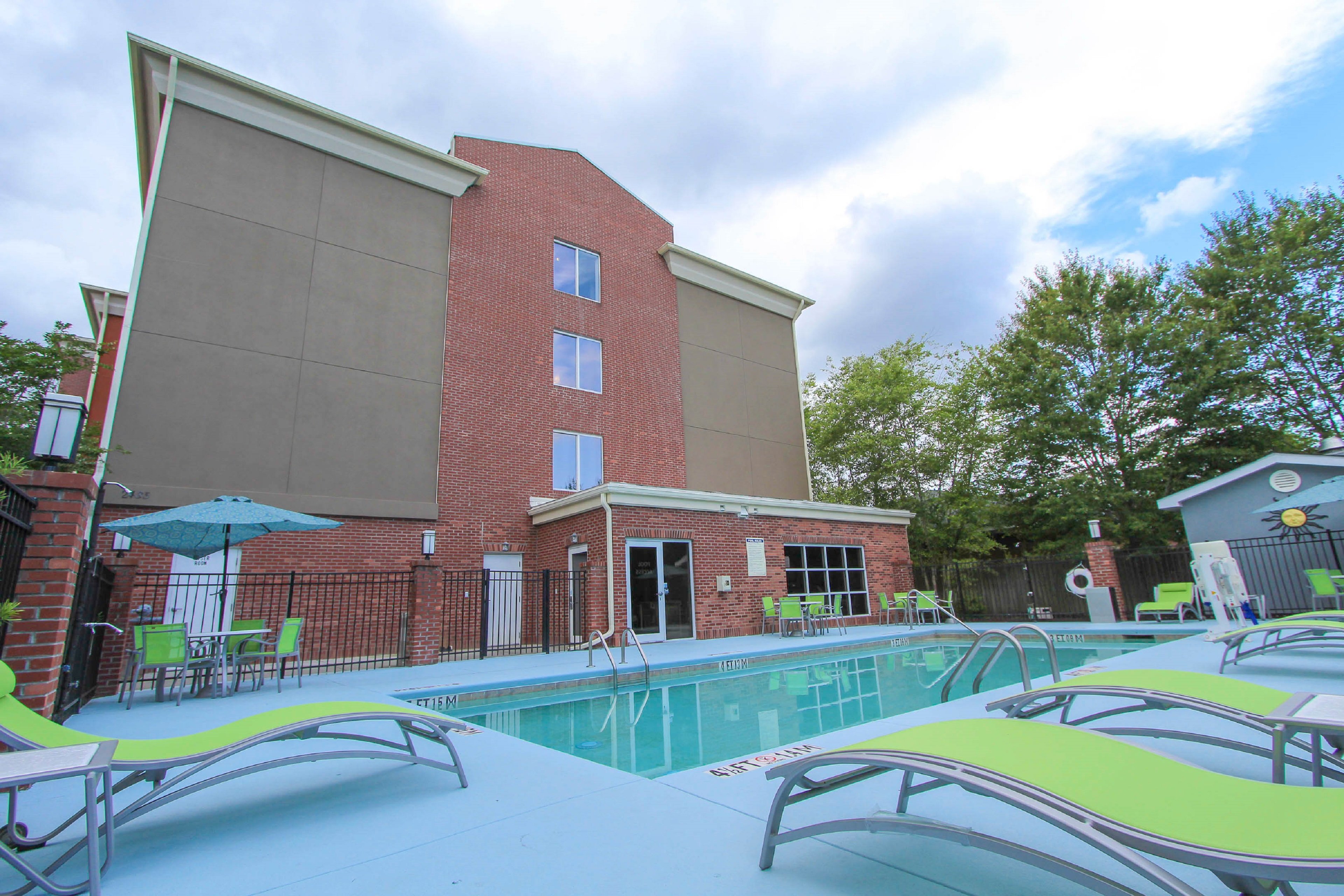 Holiday Inn Express Hotel And Suites Charleston North 4/56