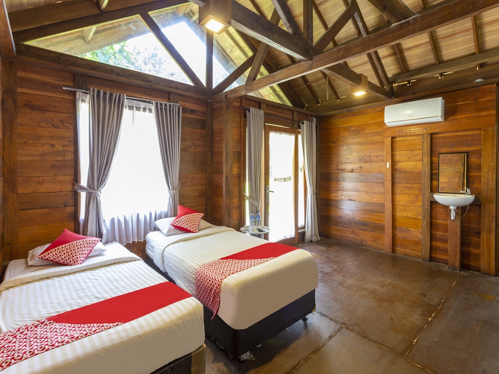 OYO 883 Pavo Resort 29/43