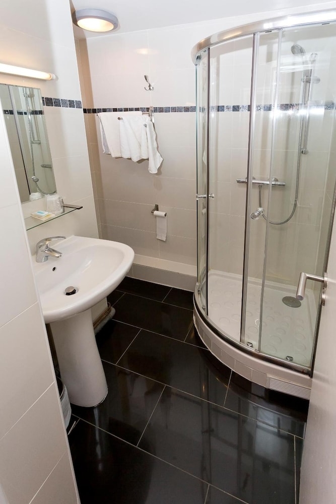 Hipotel Pere Lachaise Hotel 56/60