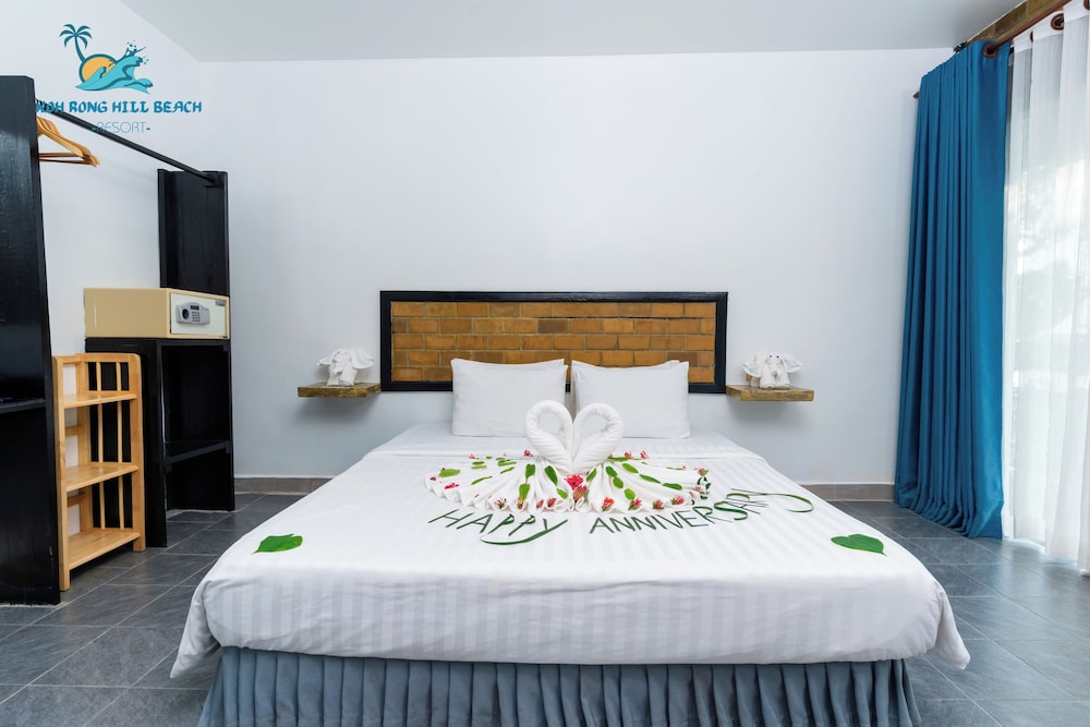 Koh Rong Hill Beach Resort 12/63