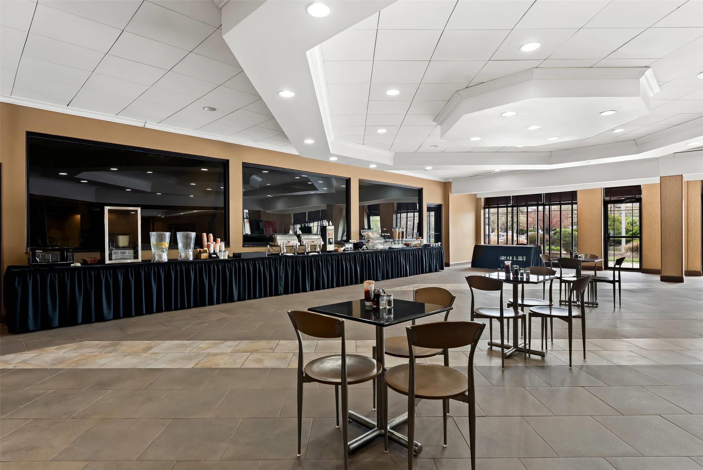 Quality Hotel Philadelphia Airport 18/27
