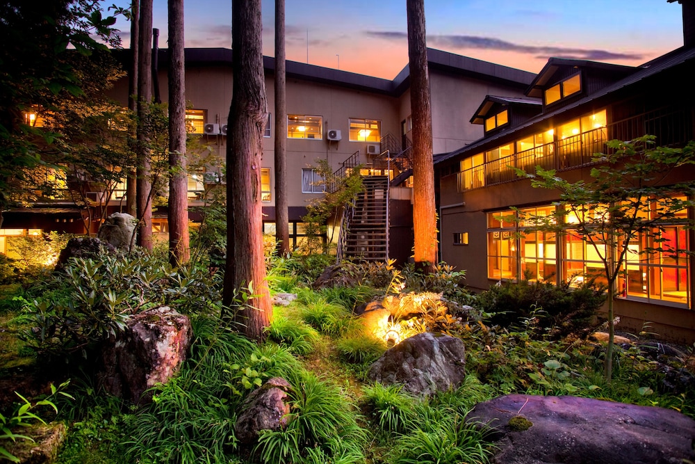 ICHIRINO KOGEN HOTEL ROAN 42/47
