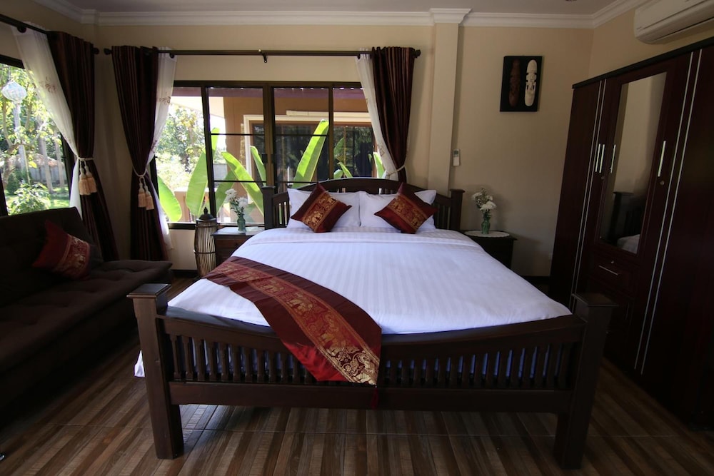 Little Teak Home Stay 10/47