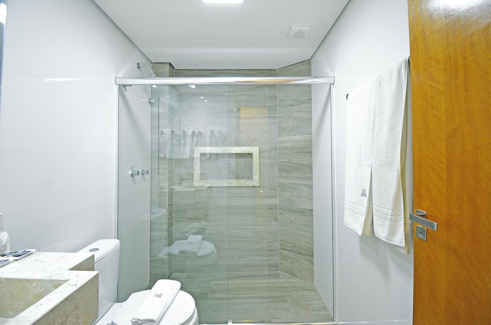 BUSINESS PARK HOTEL 69/69