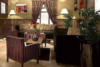 Bracken Court Hotel 37/60