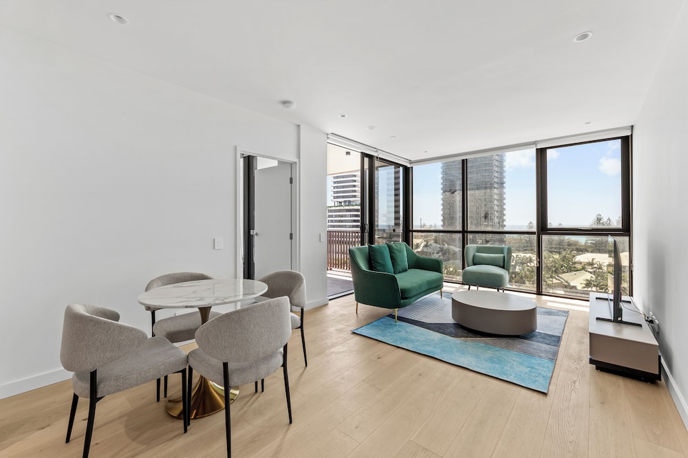 Yves Mermaid Beach Apartments by CLLIX 32/50