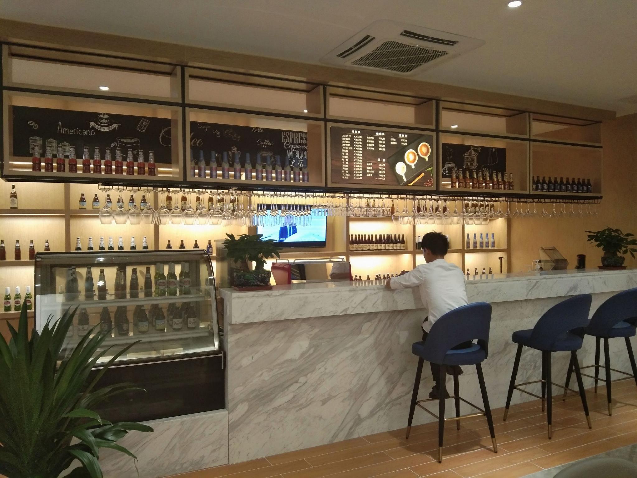 Kyriad Marvelous Hotel Huizhou Huiyang Station YI Center 28/36