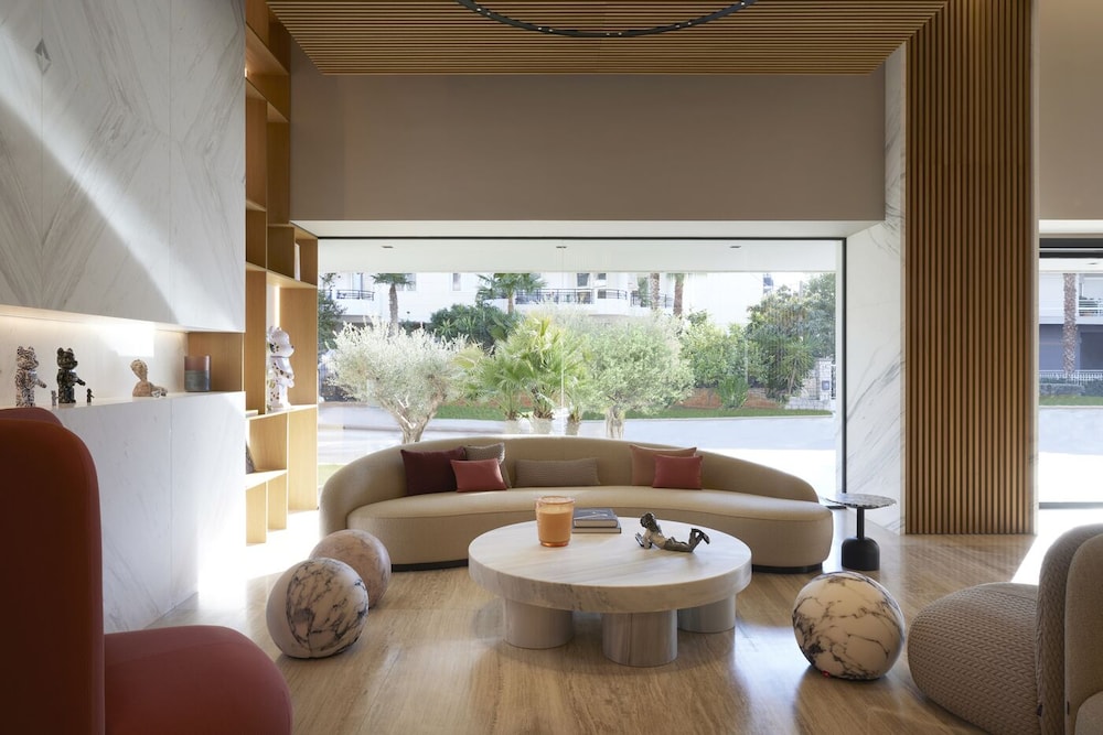Dusit Suites Athens 44/58