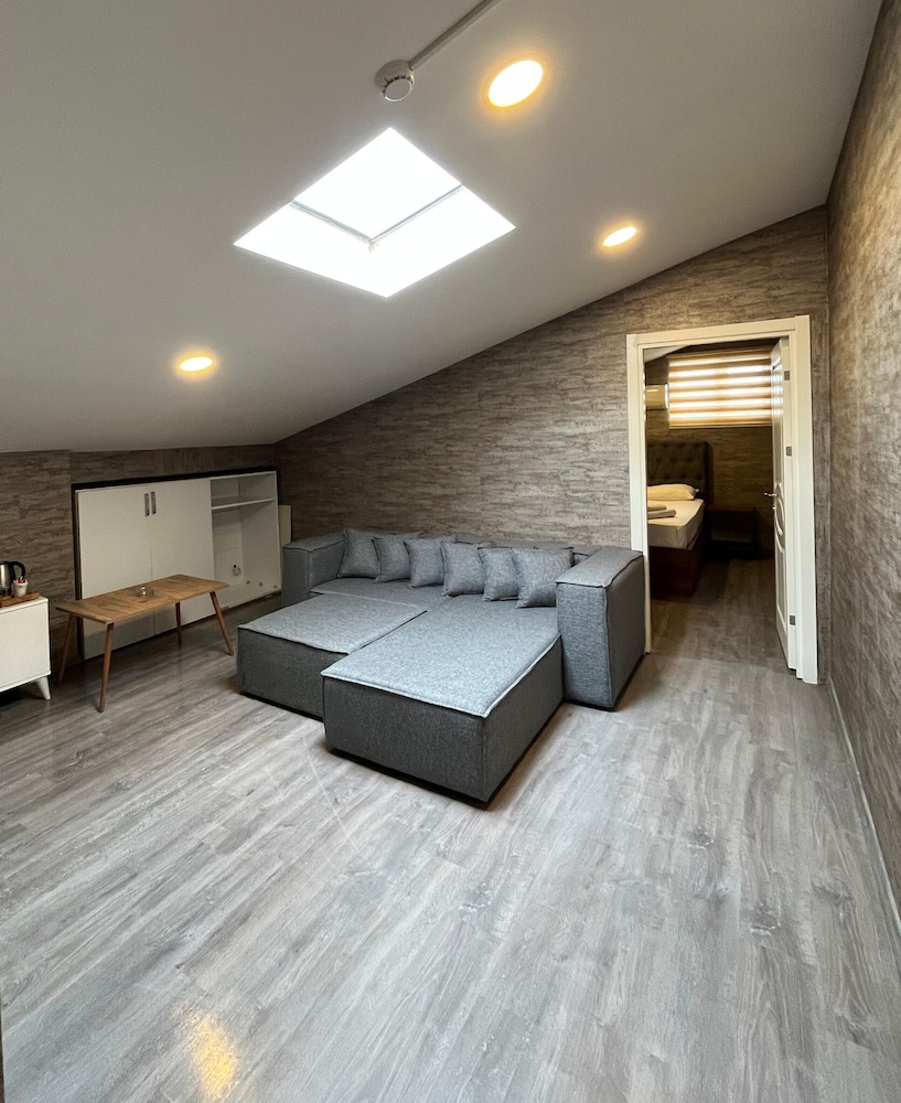 La Vie Suit Otel 14/28