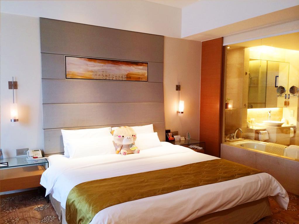 Wuxi Jinling Hotel 15/40