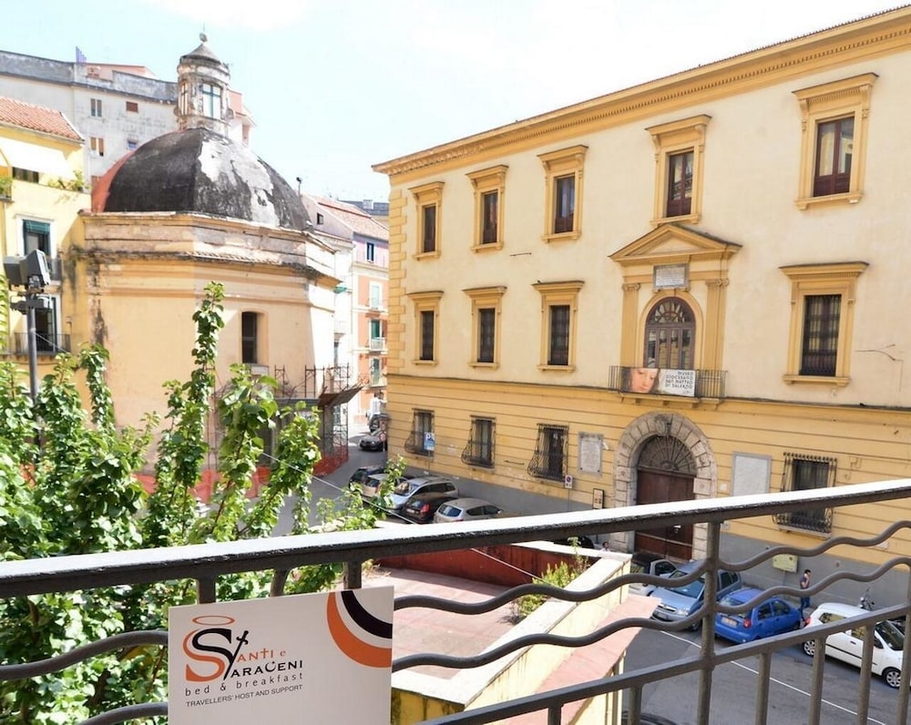 Santi E Saraceni 3/44
