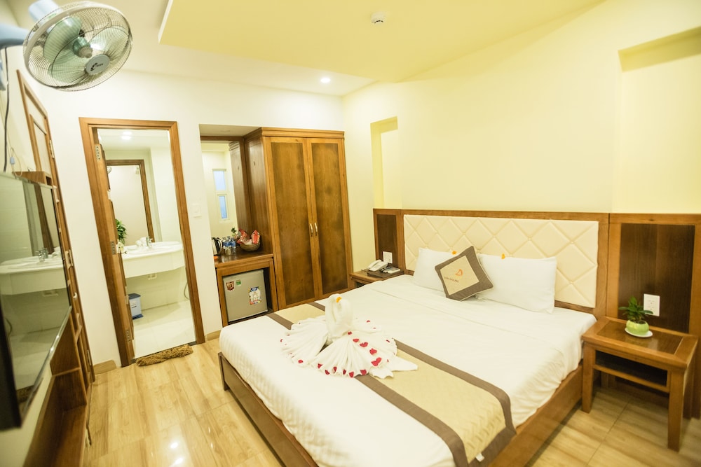 Dana Sailing Hotel 13/41