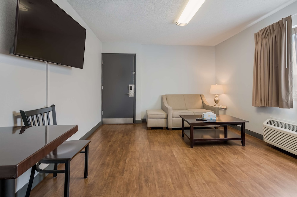 Red Lion Inn & Suites Ontario 27/38