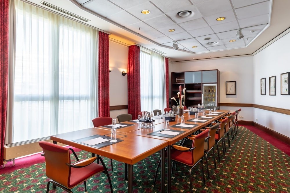 Trip Inn Frankfurt Nordwestzentrum 50/53