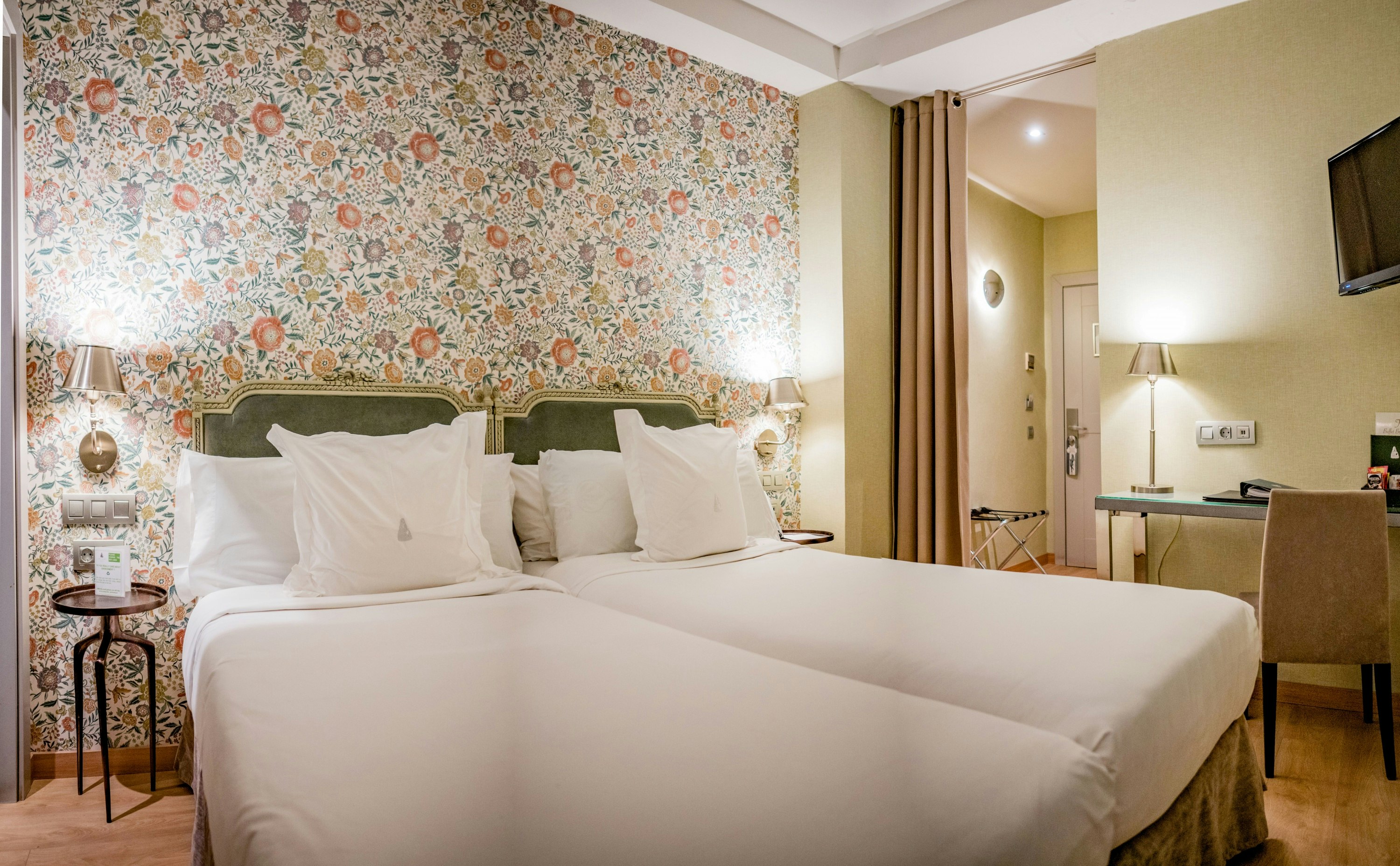 Meninas Hotel 17/73