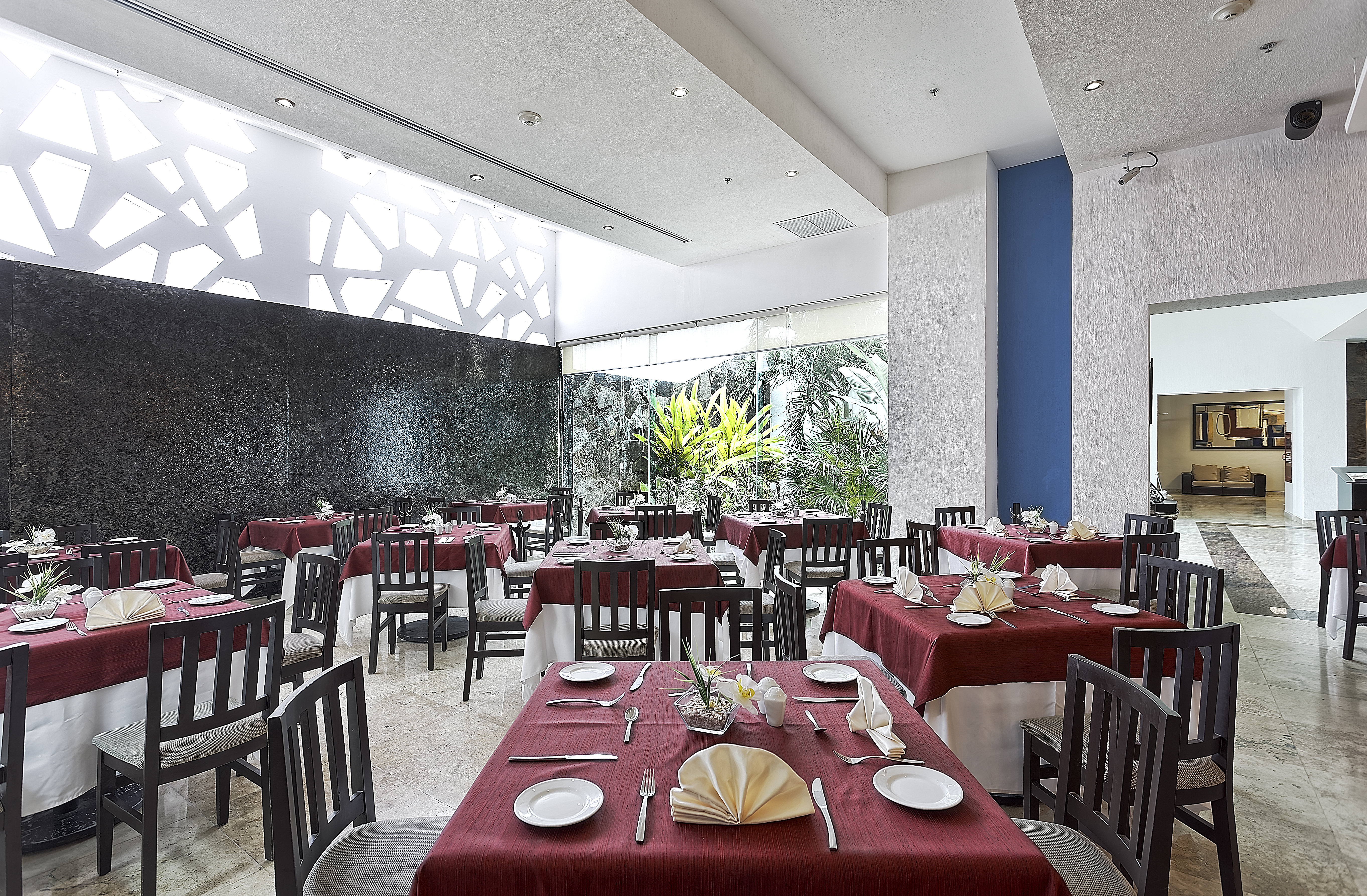 HOLIDAY INN CAMPECHE 47/78