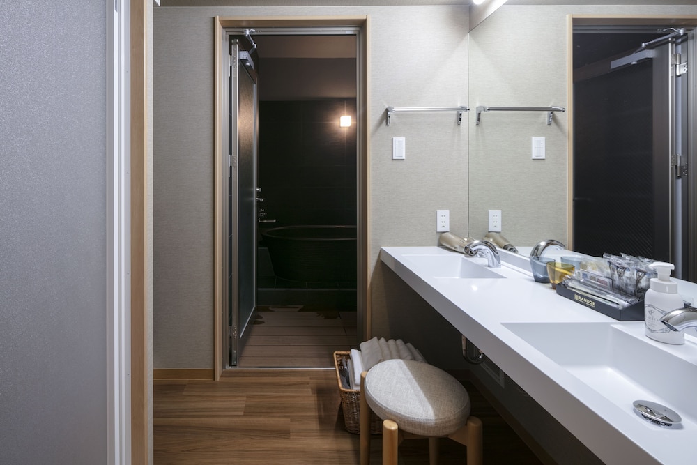 Randor Residential Hotel Kyoto Suites 48/48