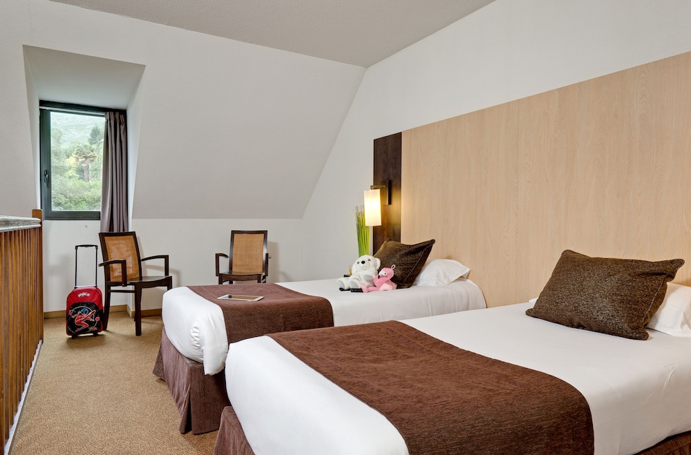 Hotel Eliseo 18/50
