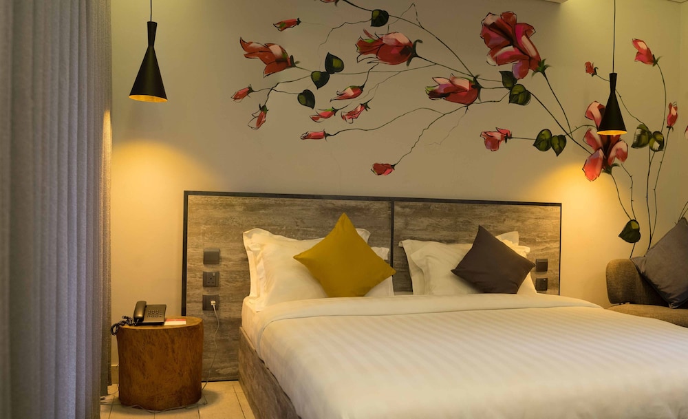 Urbano Hotel 17/50