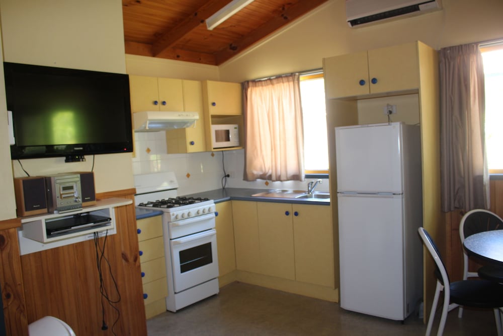 Lanis Holiday Island Caravan Park 11/67