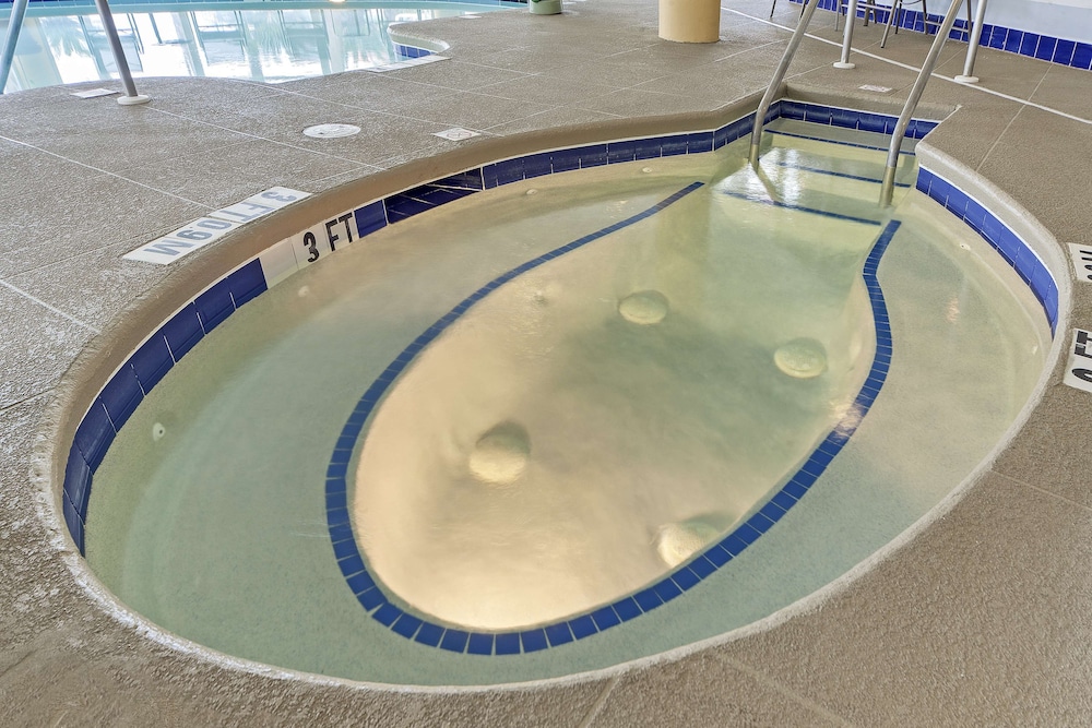 swimming pool spa
