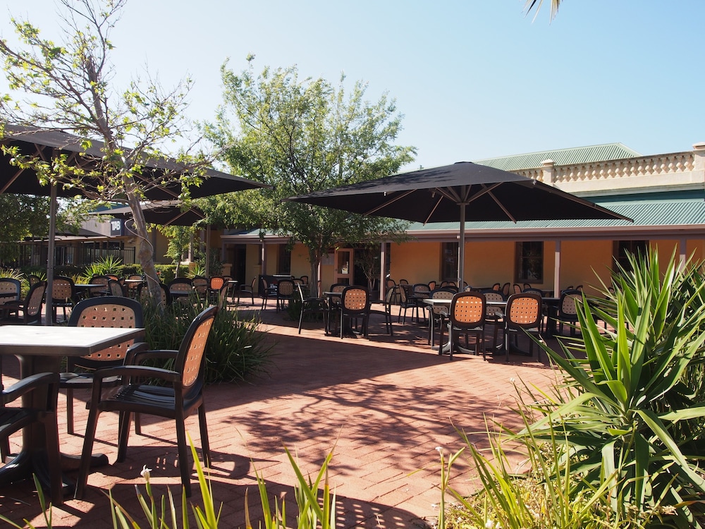 Dongara Hotel Motel 19/29