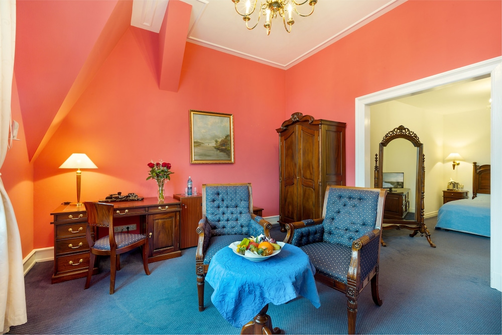 Schlosshotel Ralswiek 28/50