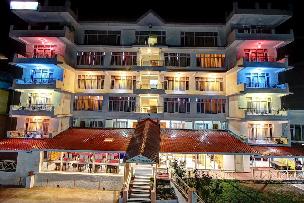 Hotel Monarch Residency 8/50