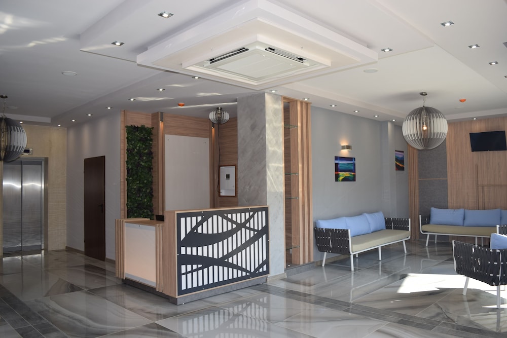 Cristiani Hotel 6/33