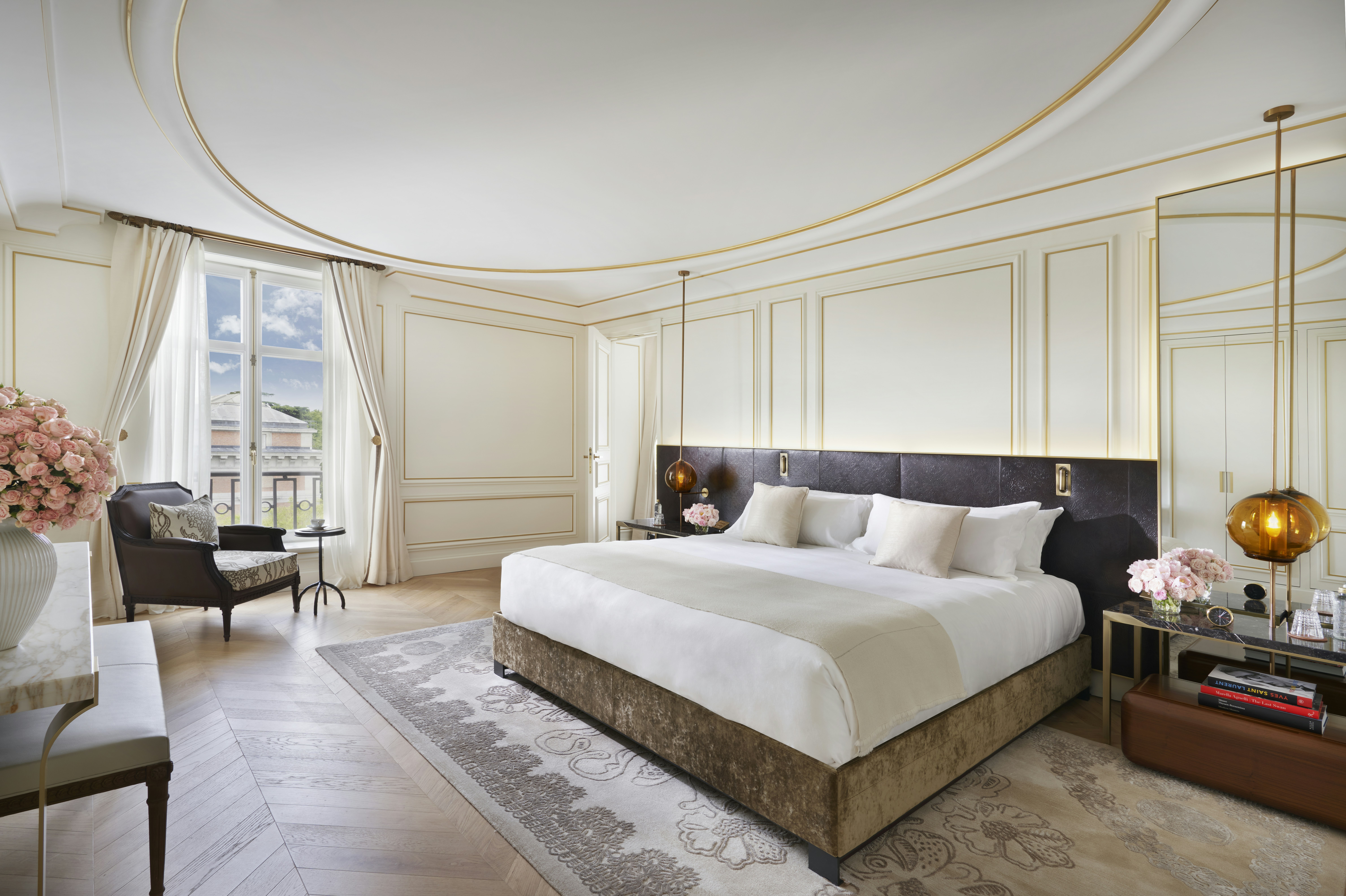 SUITE, PASEO DEL PRADO VIEW