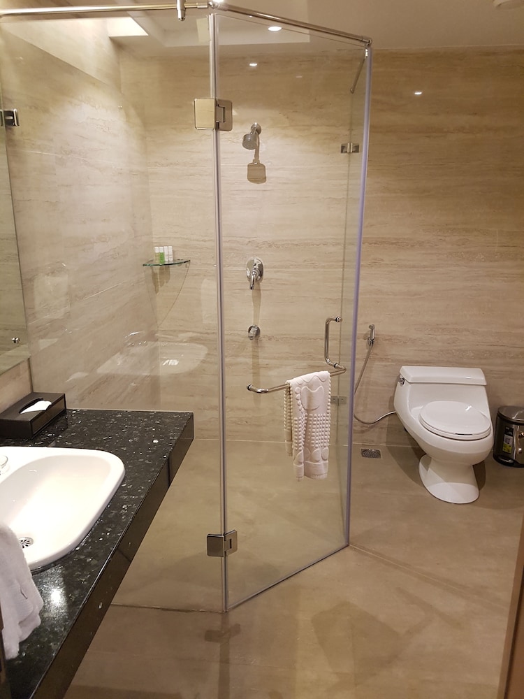 Meridian Bay Resort and Spa Kundapur 51/53
