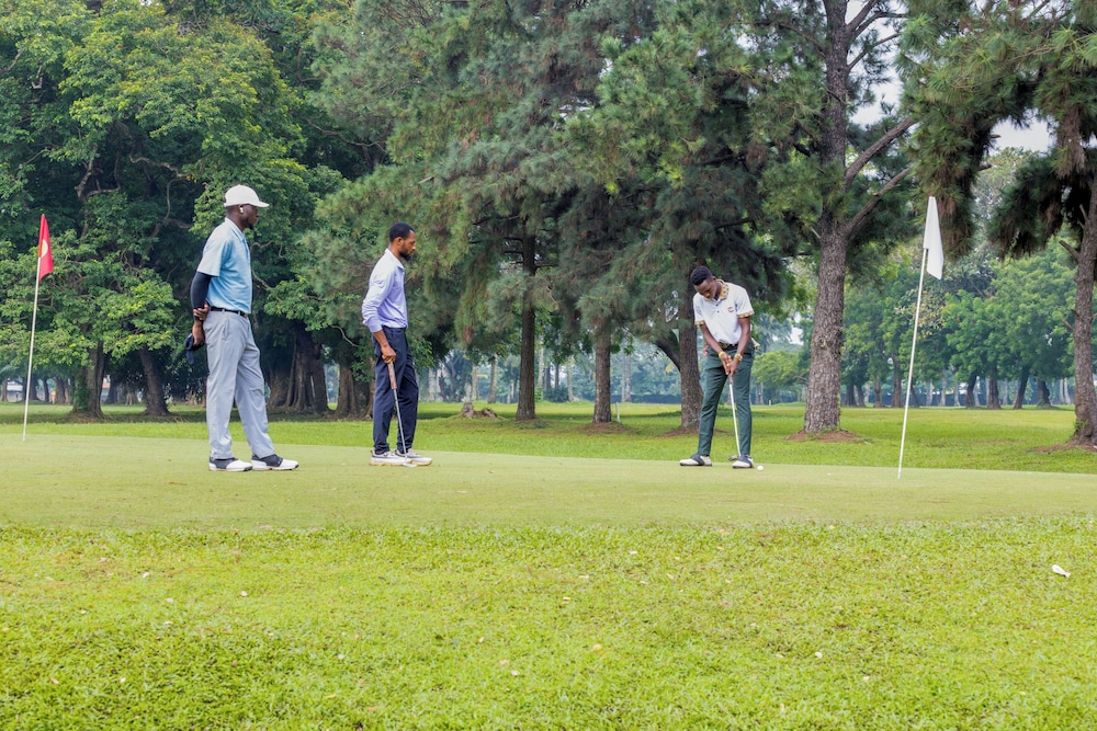 Golfview Hotel and Suites 39/63