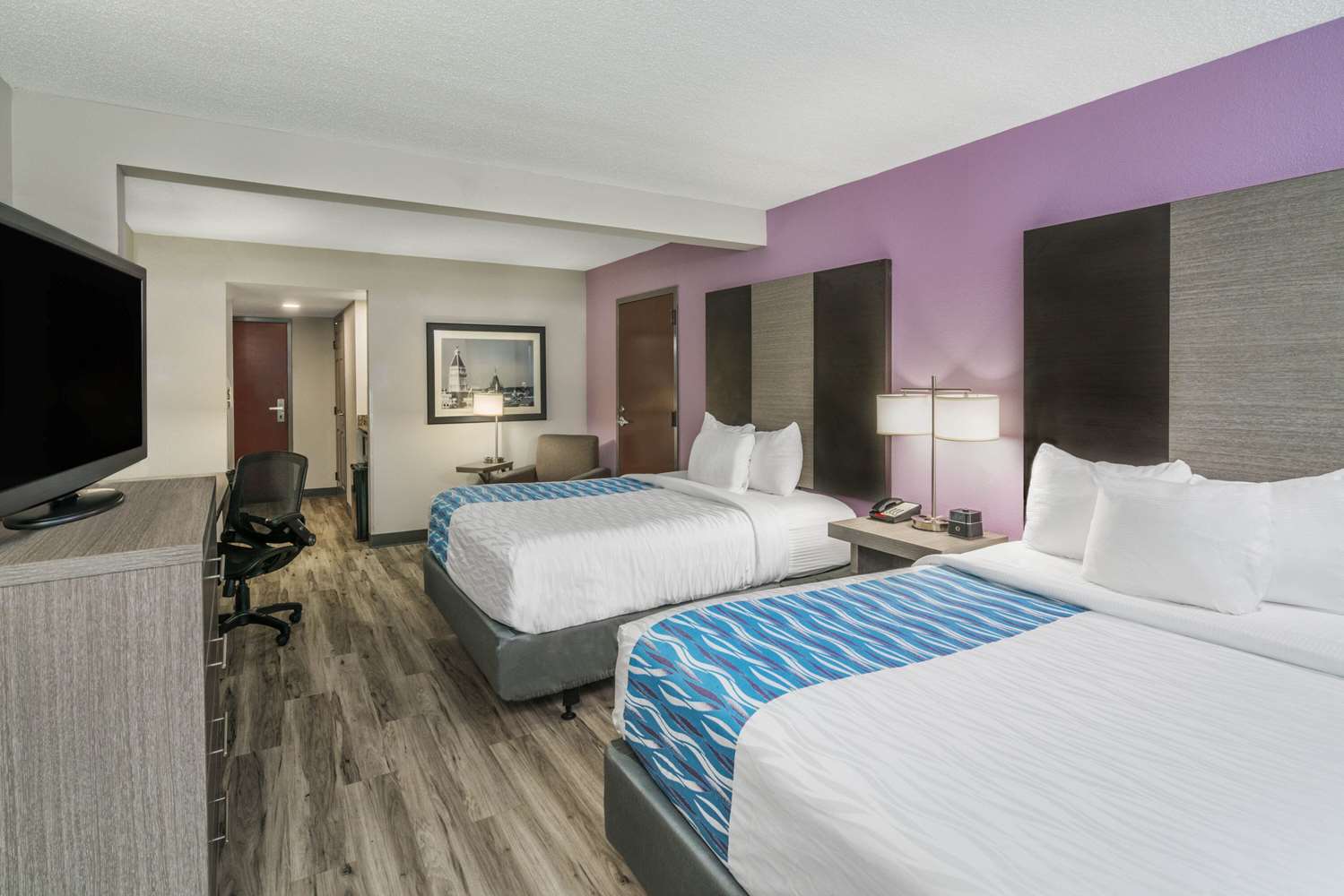 La Quinta Inn Suites Clarksville 19/59