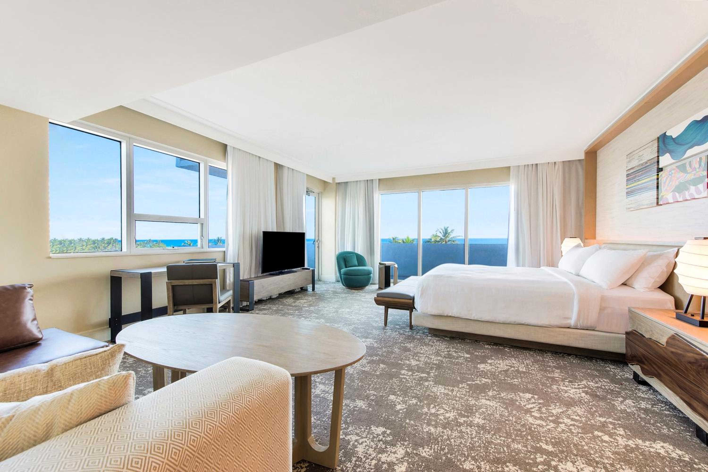 Premium, Suite, King Bed, Ocean Front