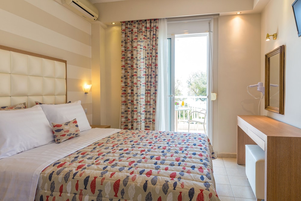 GEORGALAS SUN BEACH HOTEL 15/48