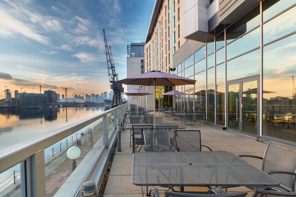 Novotel London Excel 32/60